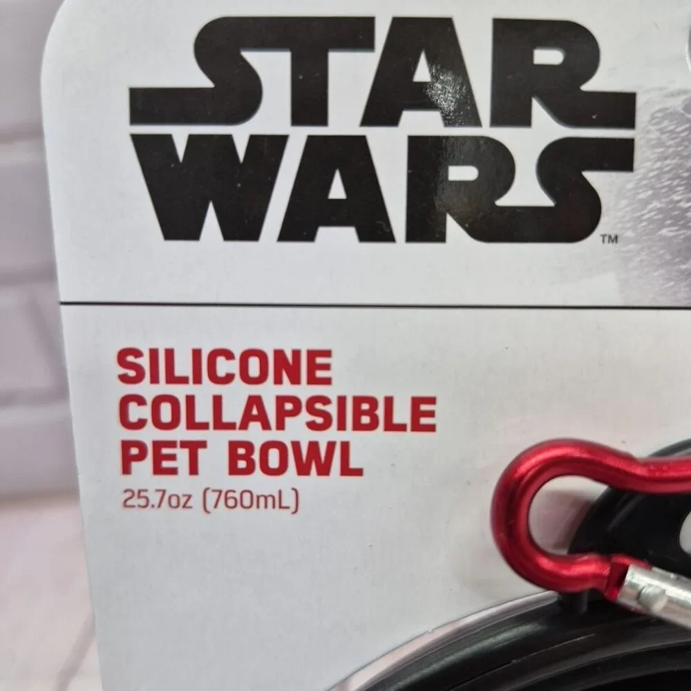 Star Wars Darth Vader Collapsible Pet Silicone Bowl 25.7oz Silcone Clip On